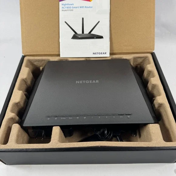 NETGEAR Nighthawk R7000 AC1900 Smart WiFi‎ Router Complete In Box - Picture 4 of 6